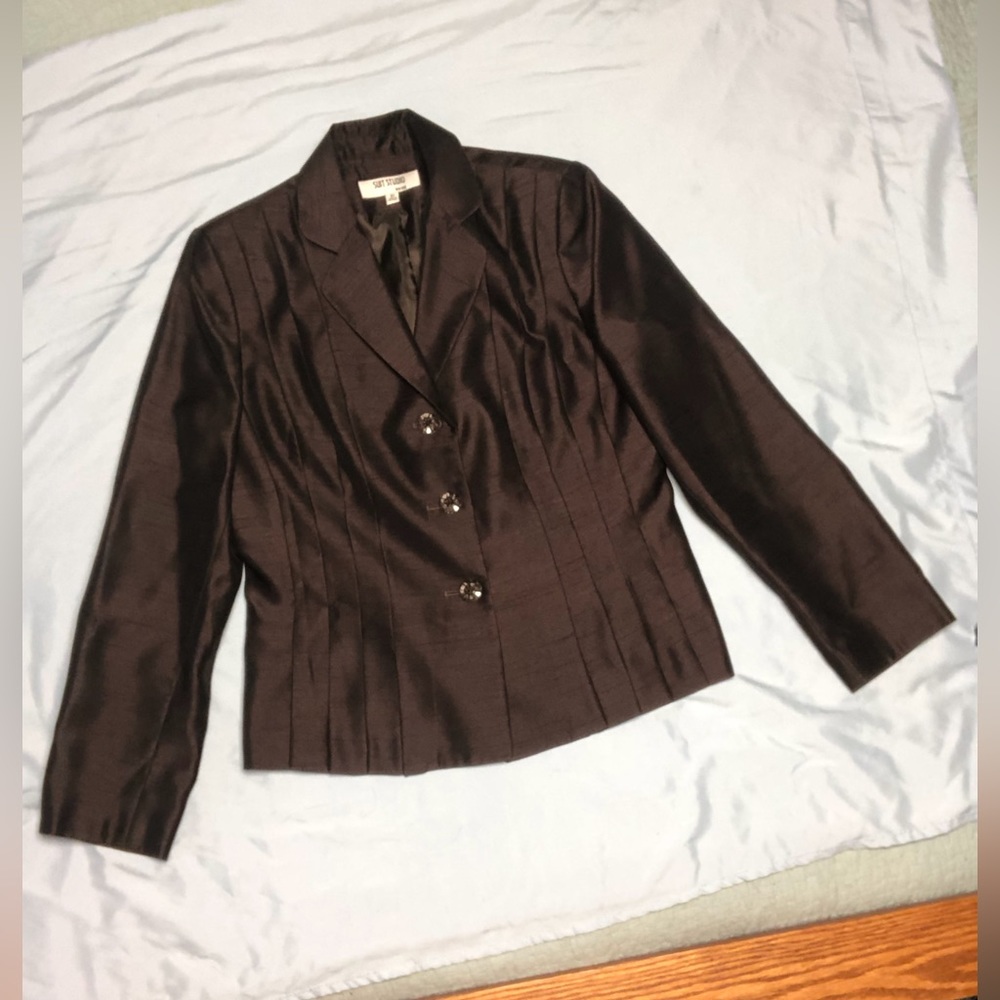 Suit Studio suit